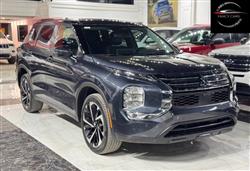 ميتسوبيشي اوتلاندر